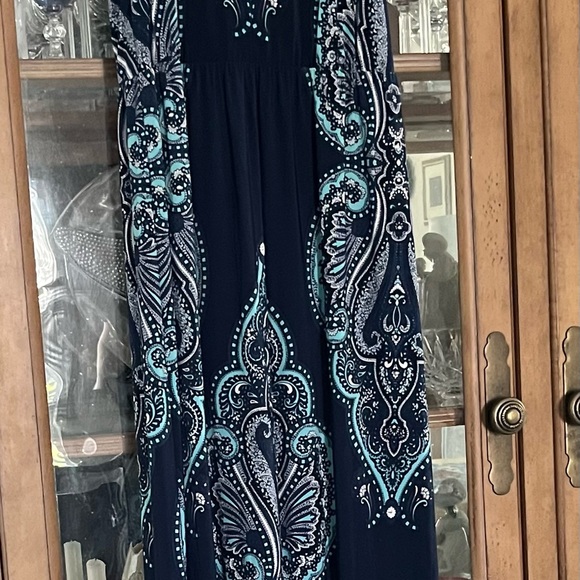 INC full length dress. Perfect for special occasions or resort wear! - Picture 3 of 5